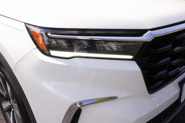 Used 2025 Honda Pilot Touring image 30