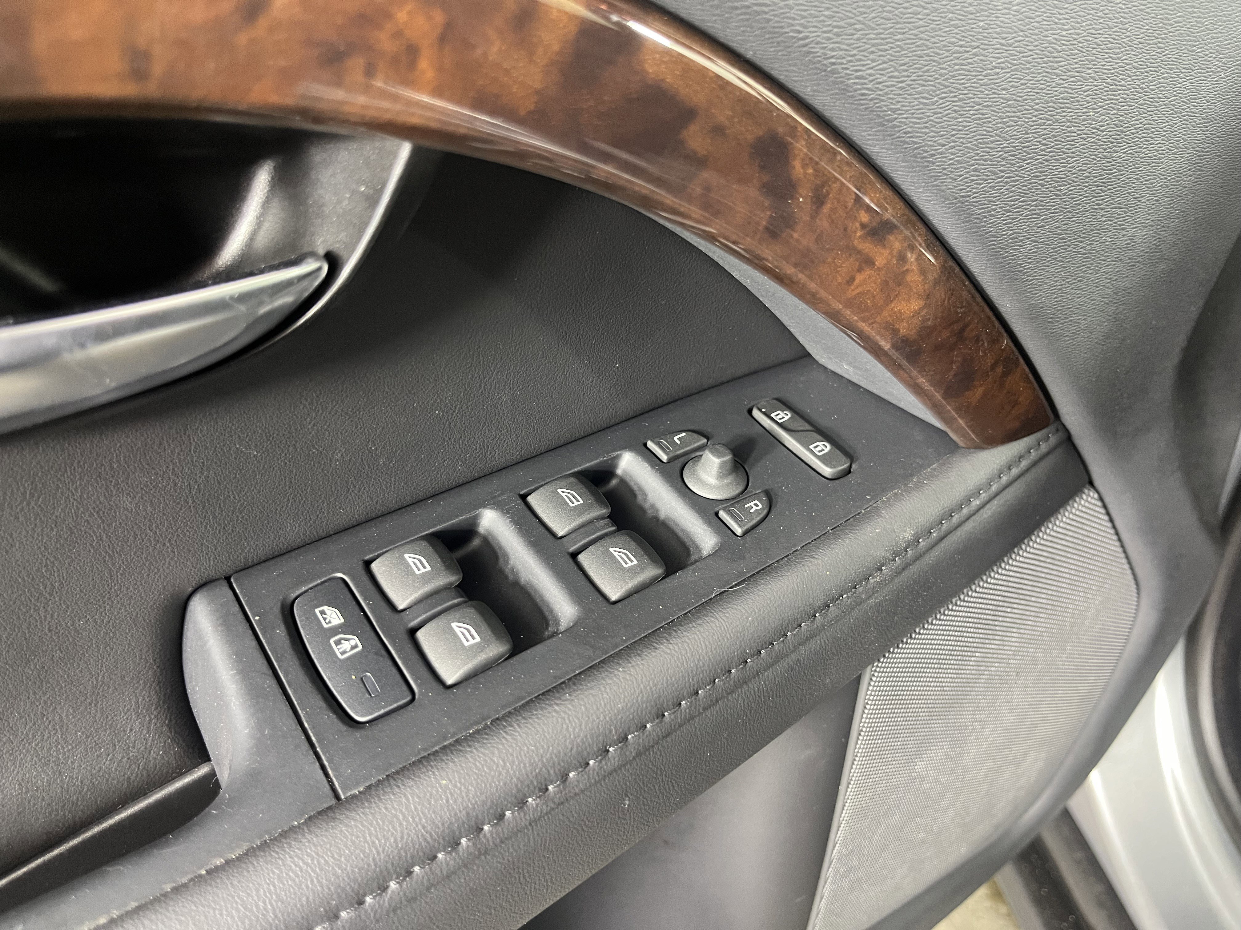 Used 2012 Volvo XC70 T6 Platinum image 20