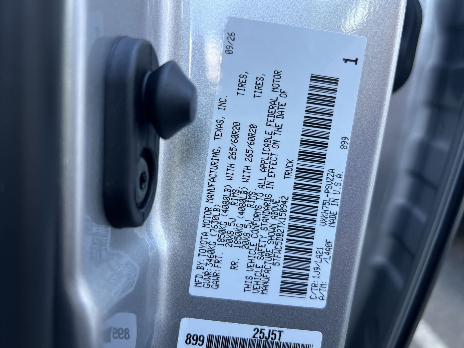 New 2026 Toyota Tundra Platinum w/ TRD Off-Road Package AWD/4WD image 21