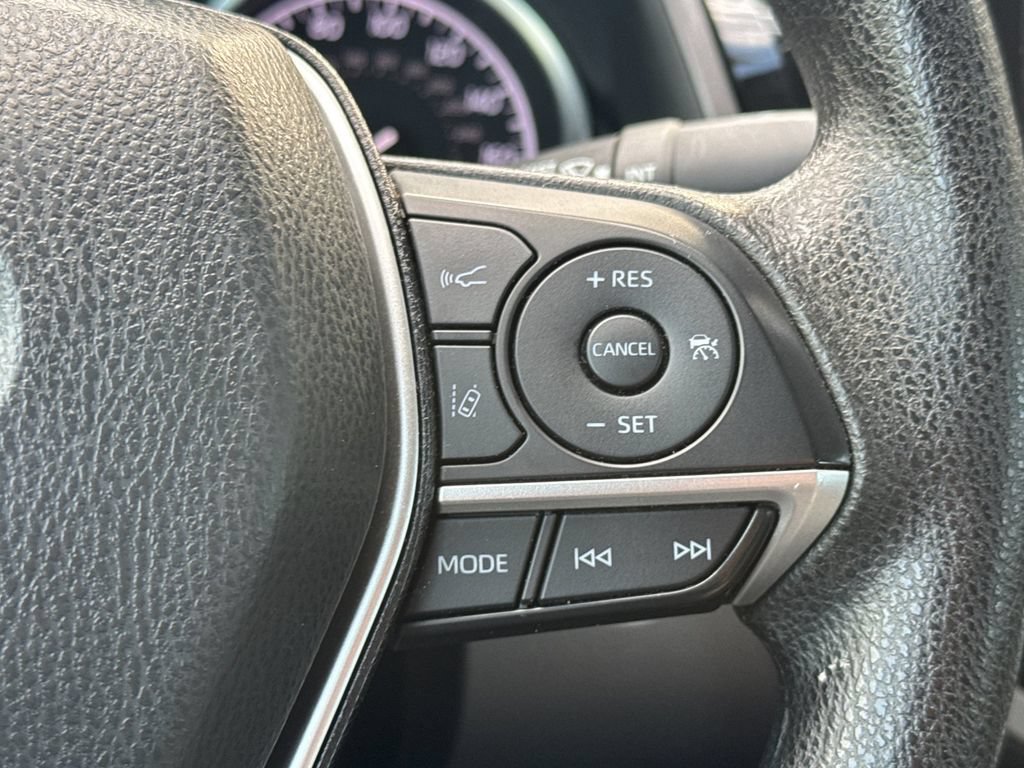 Used 2024 Toyota Camry LE w/ Convenience Package FWD image 29