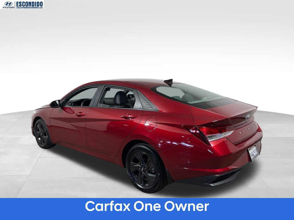 Certified 2023 Hyundai Elantra SEL FWD image 3