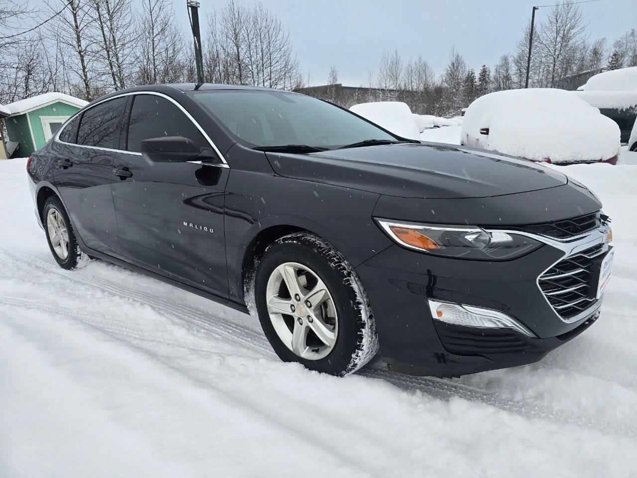 Used 2022 Chevrolet Malibu LS image 3