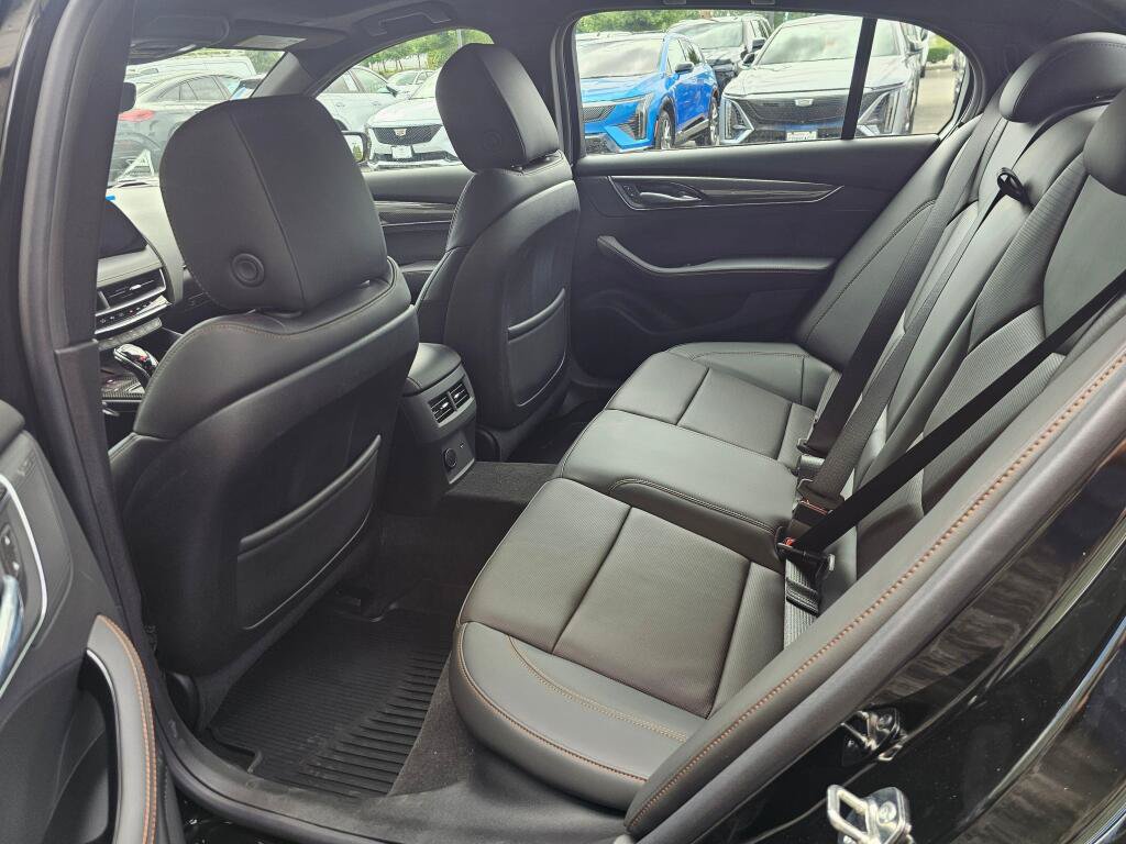 New 2026 Cadillac CT5 Sport w/ LPO, ONYX Package AWD/4WD image 16