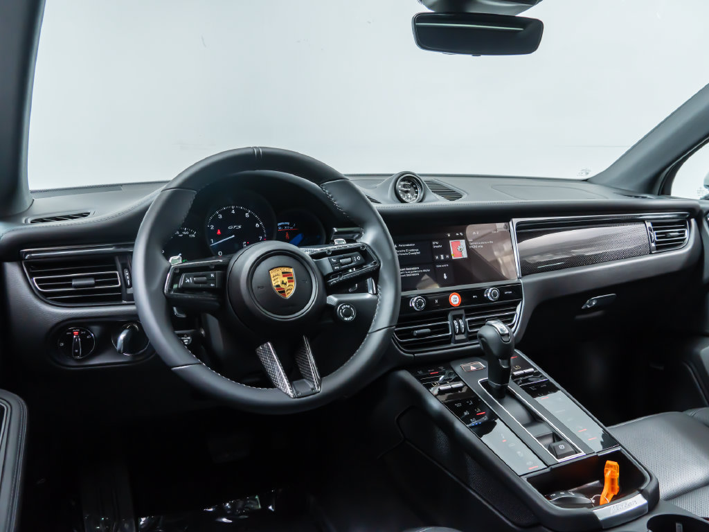New 2026 Porsche Macan GTS AWD/4WD image 15