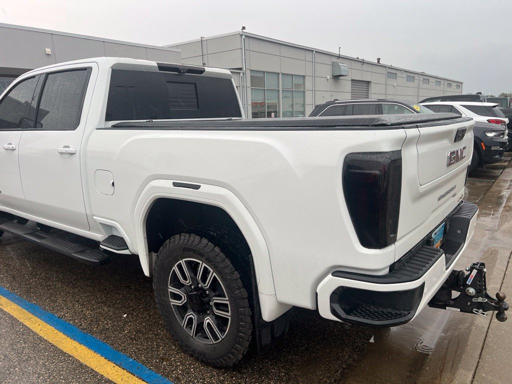 Used 2020 GMC Sierra 2500 AT4 w/ AT4 Premium Package AWD/4WD image 5