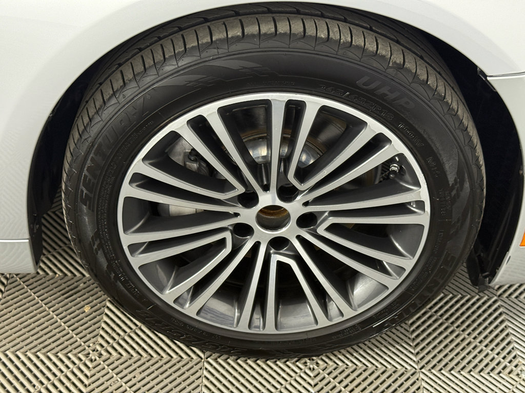 Used 2020 BMW 530i w/ Convenience Package image 12