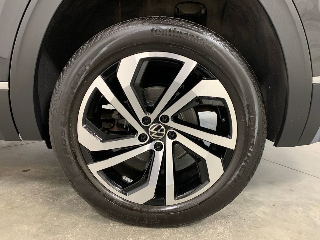 Used 2021 Volkswagen Atlas SEL Premium AWD/4WD image 4