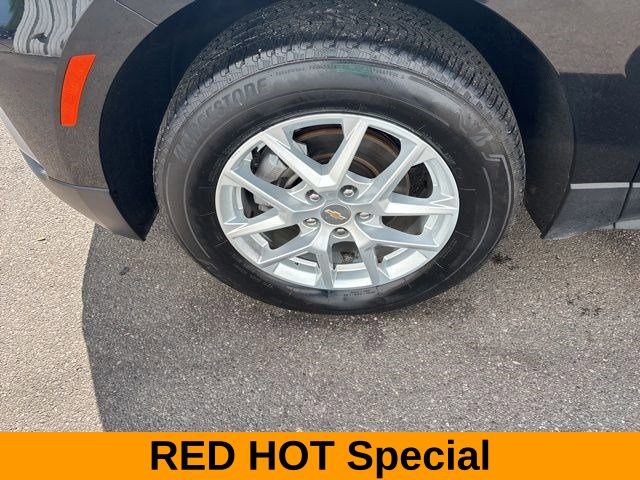 Used 2023 Chevrolet Equinox LT w/ Driver Convenience Package image 47