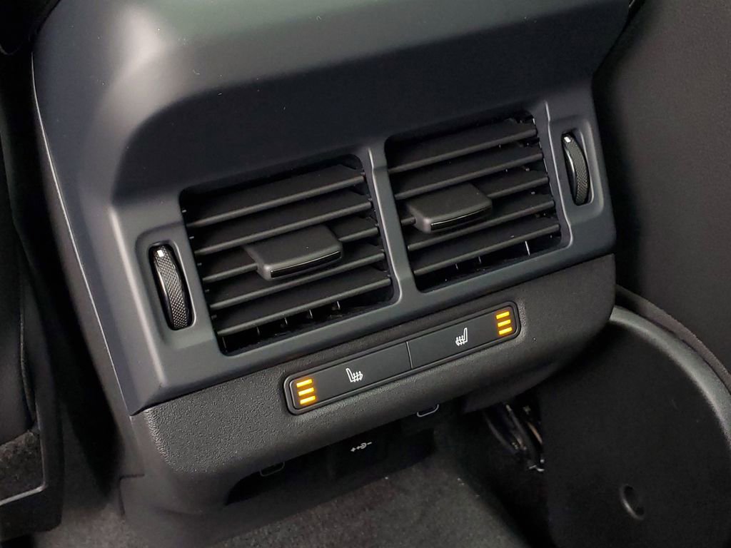 New 2026 Land Rover Range Rover Evoque S image 30