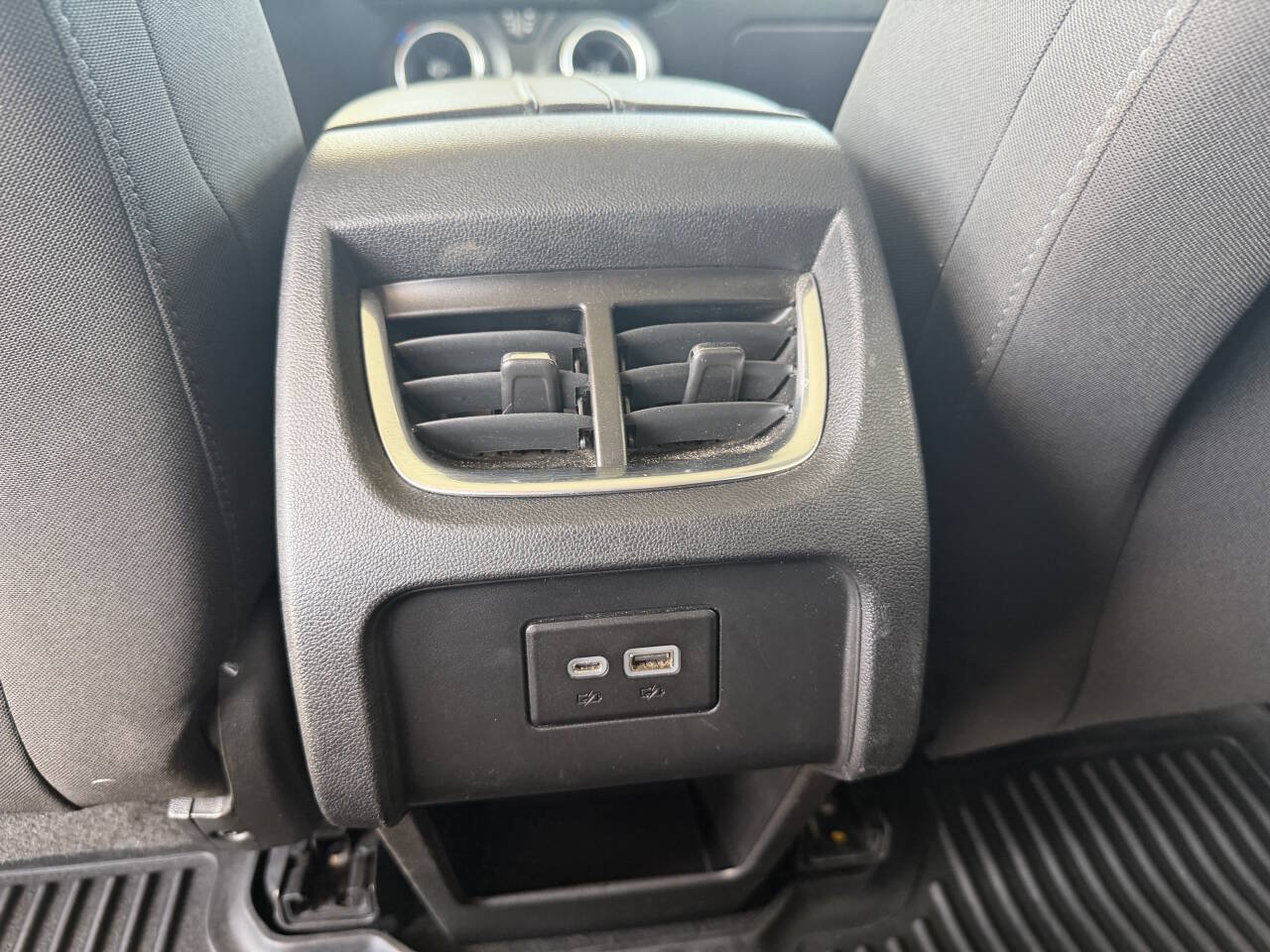 Used 2020 Chevrolet Blazer LT FWD image 14
