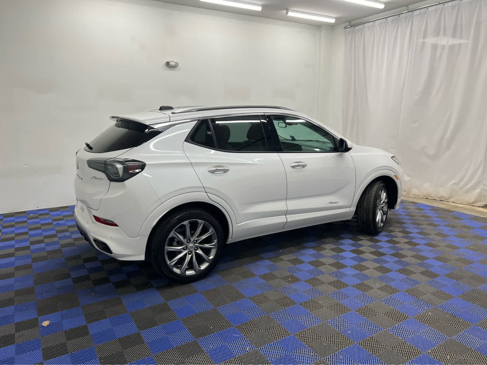 Used 2024 Buick Encore GX Avenir w/ Avenir Convenience Package image 10