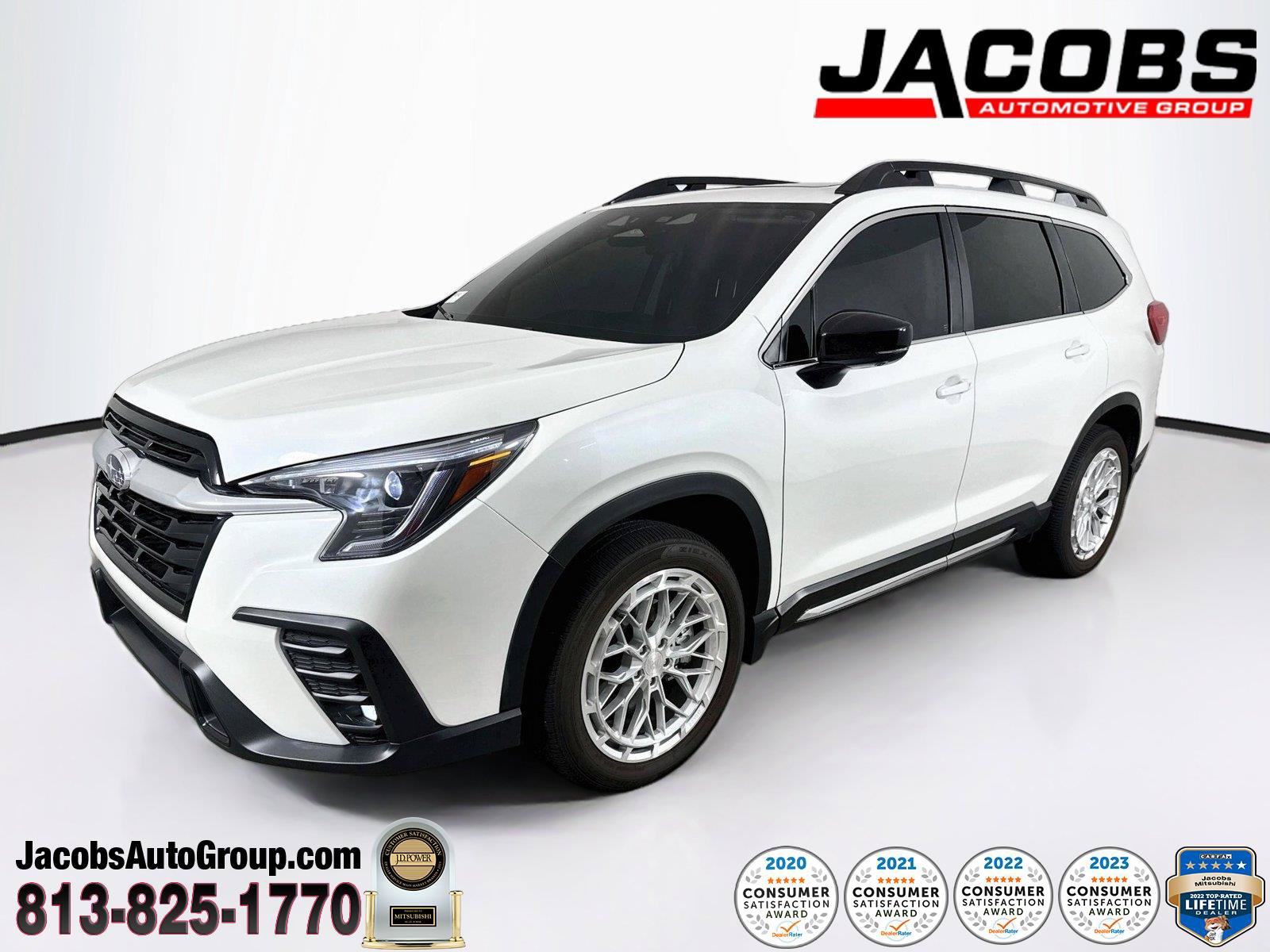 Used 2025 Subaru Ascent Limited AWD/4WD image 1