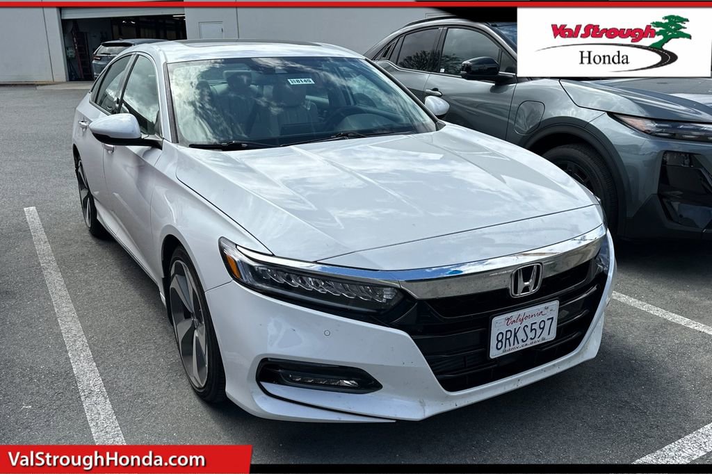 Used 2020 Honda Accord Touring image 1