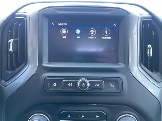 Used 2024 Chevrolet Silverado 1500 Custom image 18