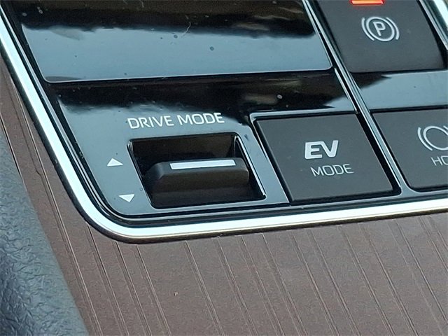 Used 2021 Toyota Sienna LE image 24