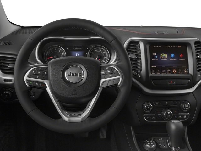 Used 2018 Jeep Cherokee Trailhawk w/ Comfort/Convenience Group image 10