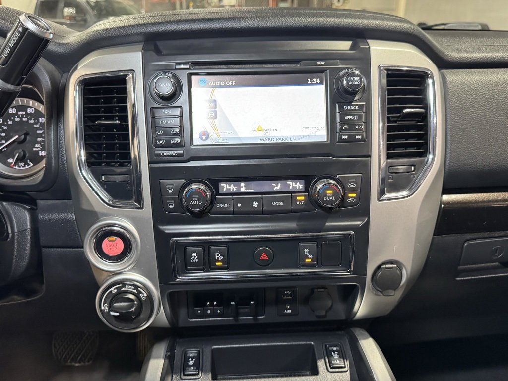 Used 2018 Nissan Titan SV w/ SV Convenience Package image 23