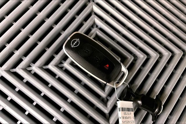 New 2025 Nissan Rogue S image 14