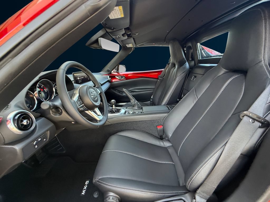 New 2026 MAZDA MX-5 Miata RF Grand Touring RWD image 10
