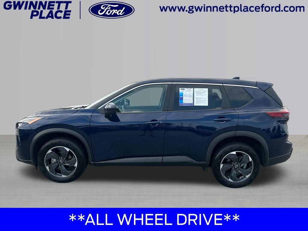 Used 2025 Nissan Rogue SV AWD/4WD image 9