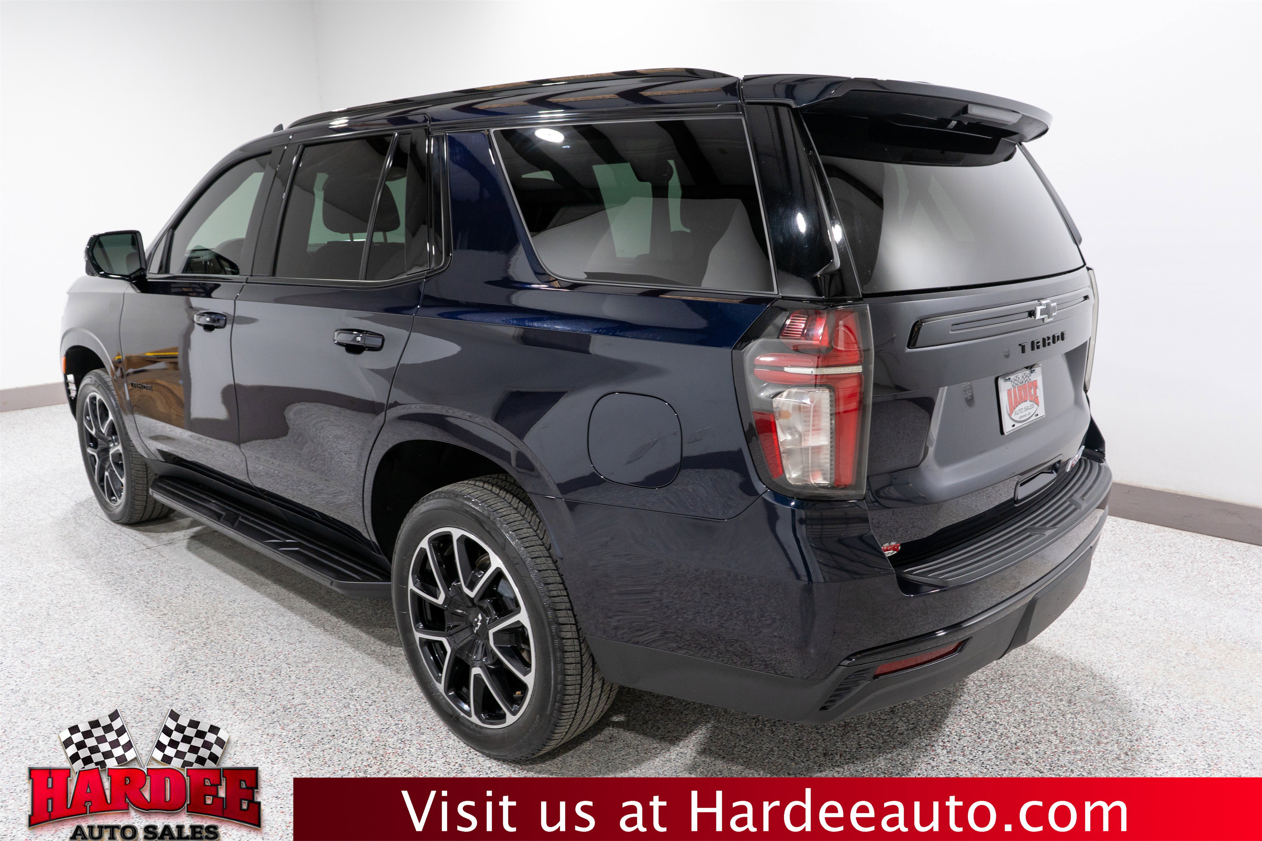 Used 2023 Chevrolet Tahoe RST w/ Luxury Package image 3