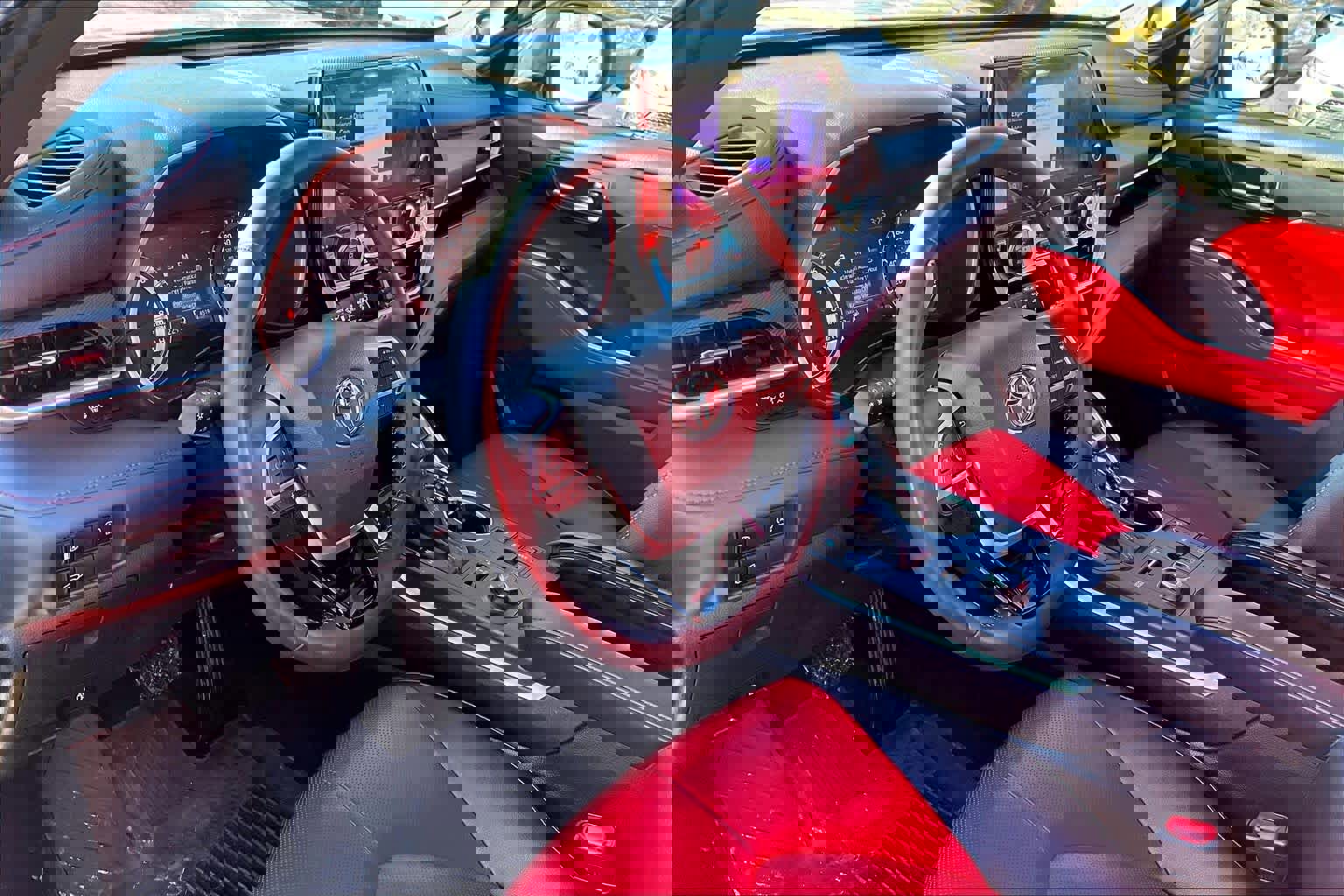 Certified 2024 Toyota Highlander XSE image 16