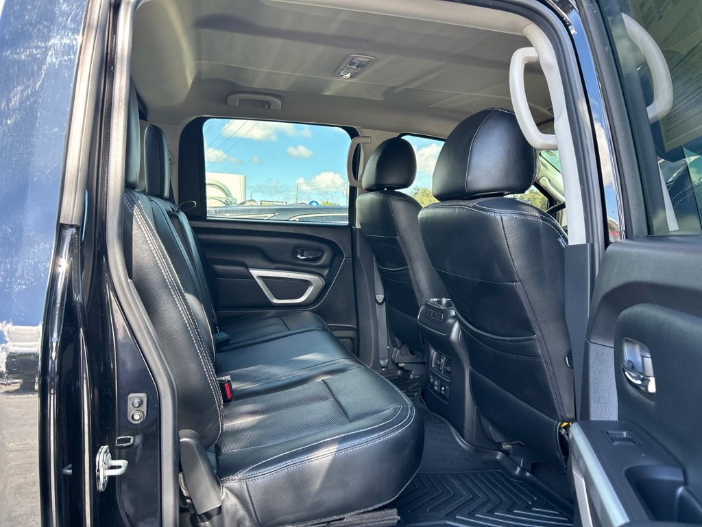 Used 2021 Nissan Titan SV w/ SV Convenience Package AWD/4WD image 44