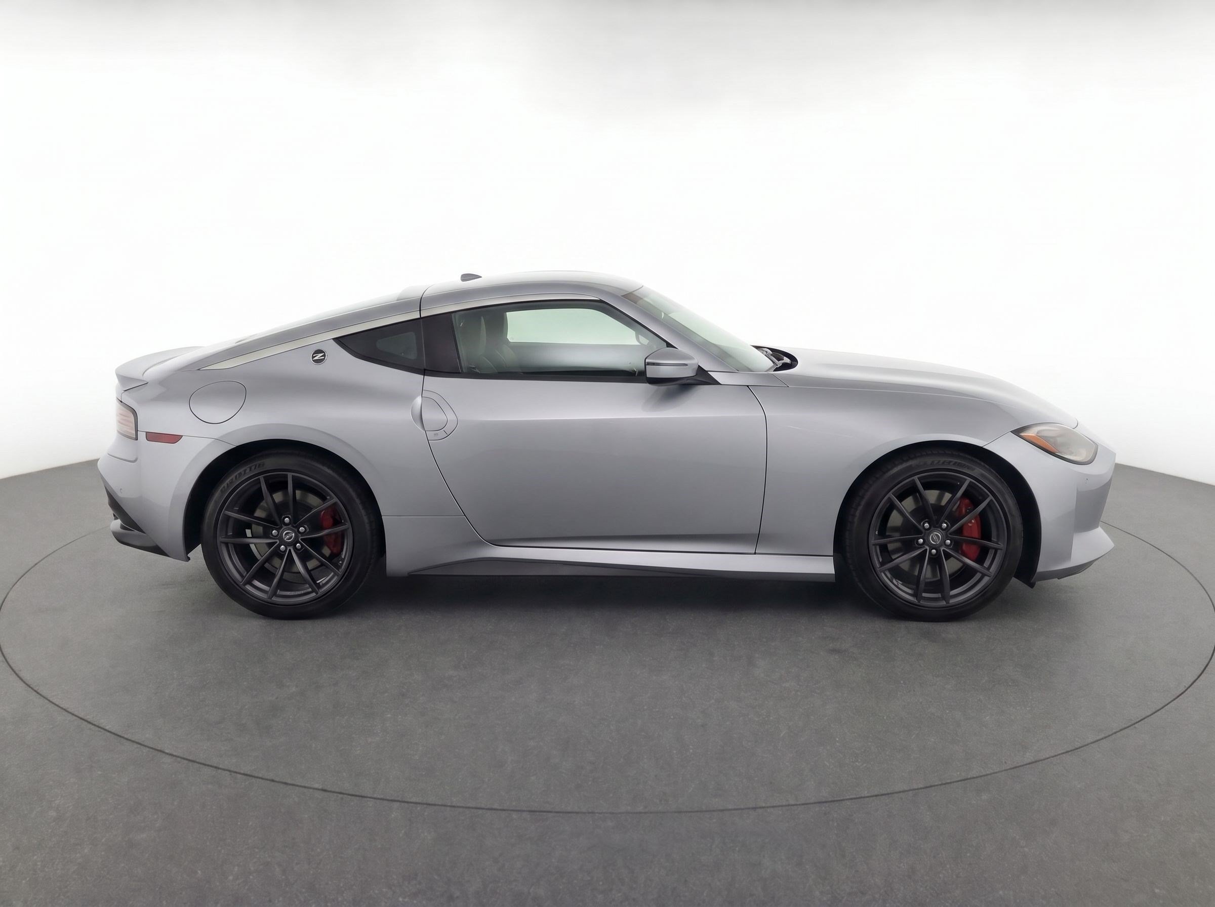 Used 2025 Nissan Z Performance w/ Floor Mat Package RWD image 8