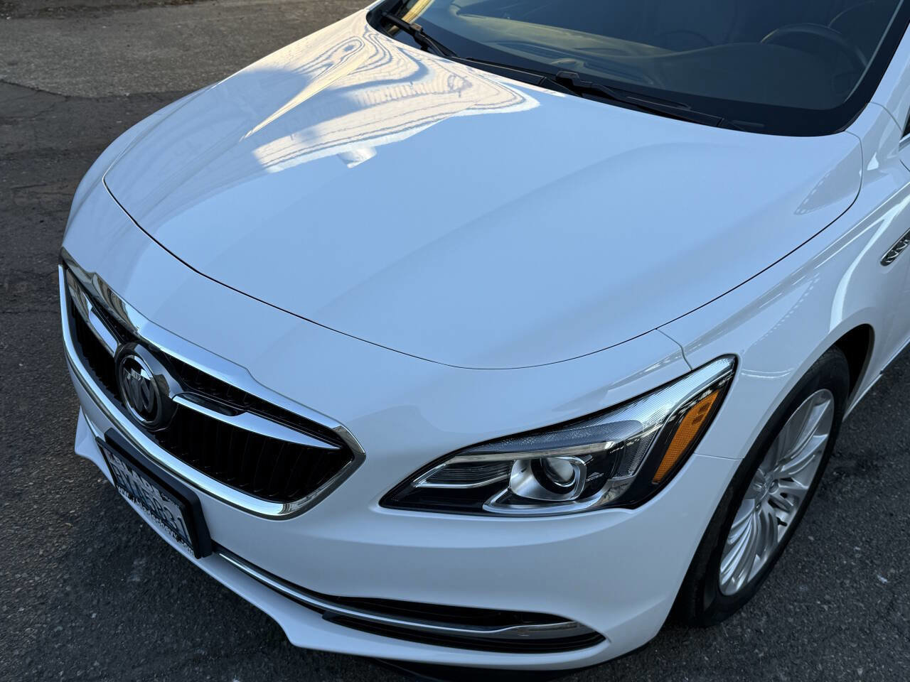 Used 2019 Buick LaCrosse Essence image 26