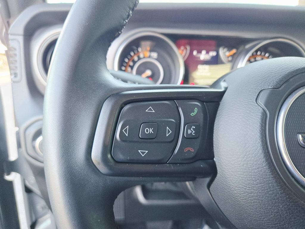 Used 2022 Jeep Wrangler Sport S image 23