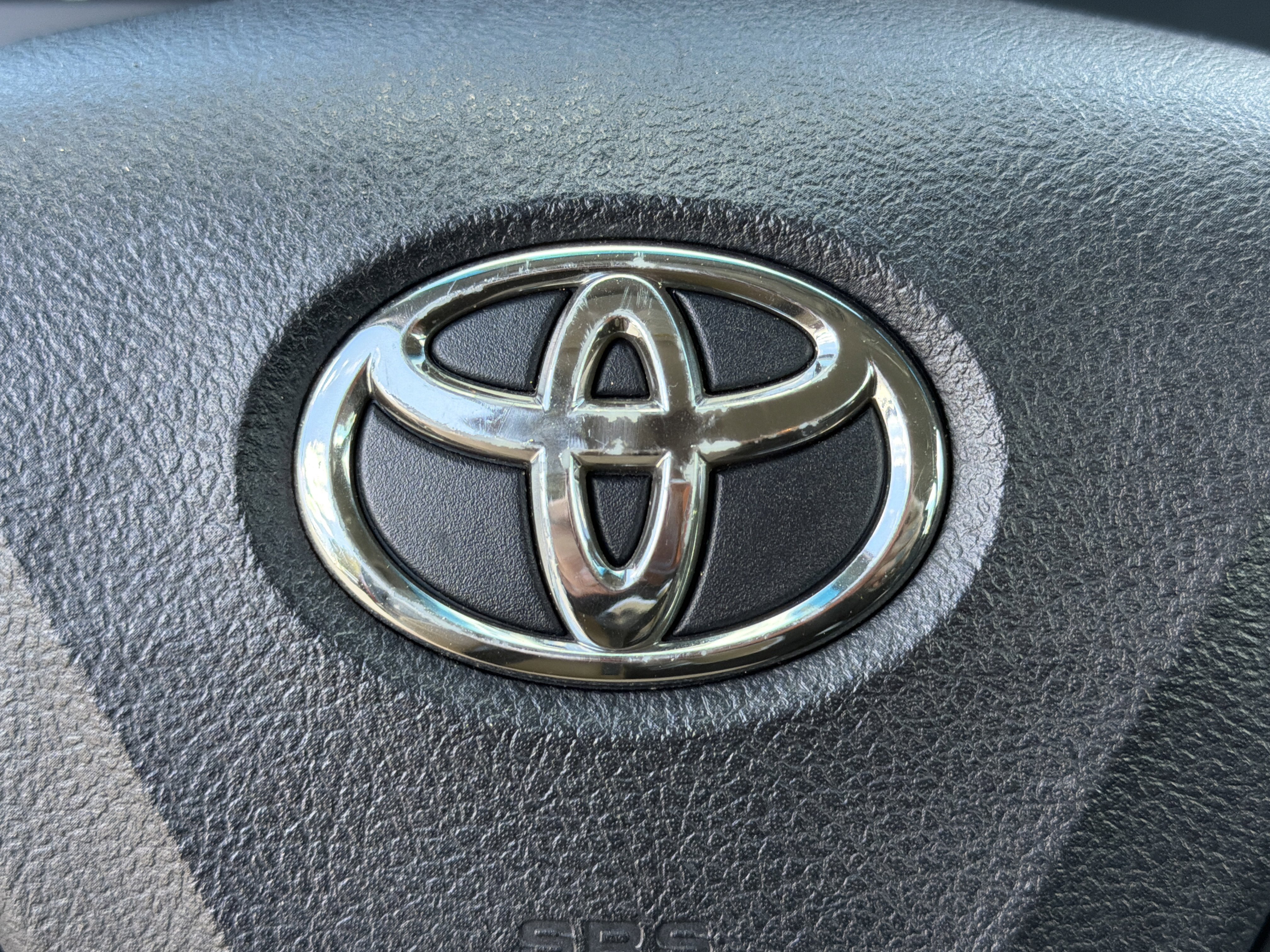 Used 2017 Toyota Camry SE image 38