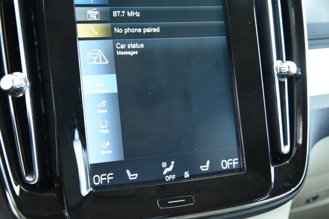 Used 2021 Volvo XC40 T5 Momentum w/ Premium Package AWD/4WD image 31