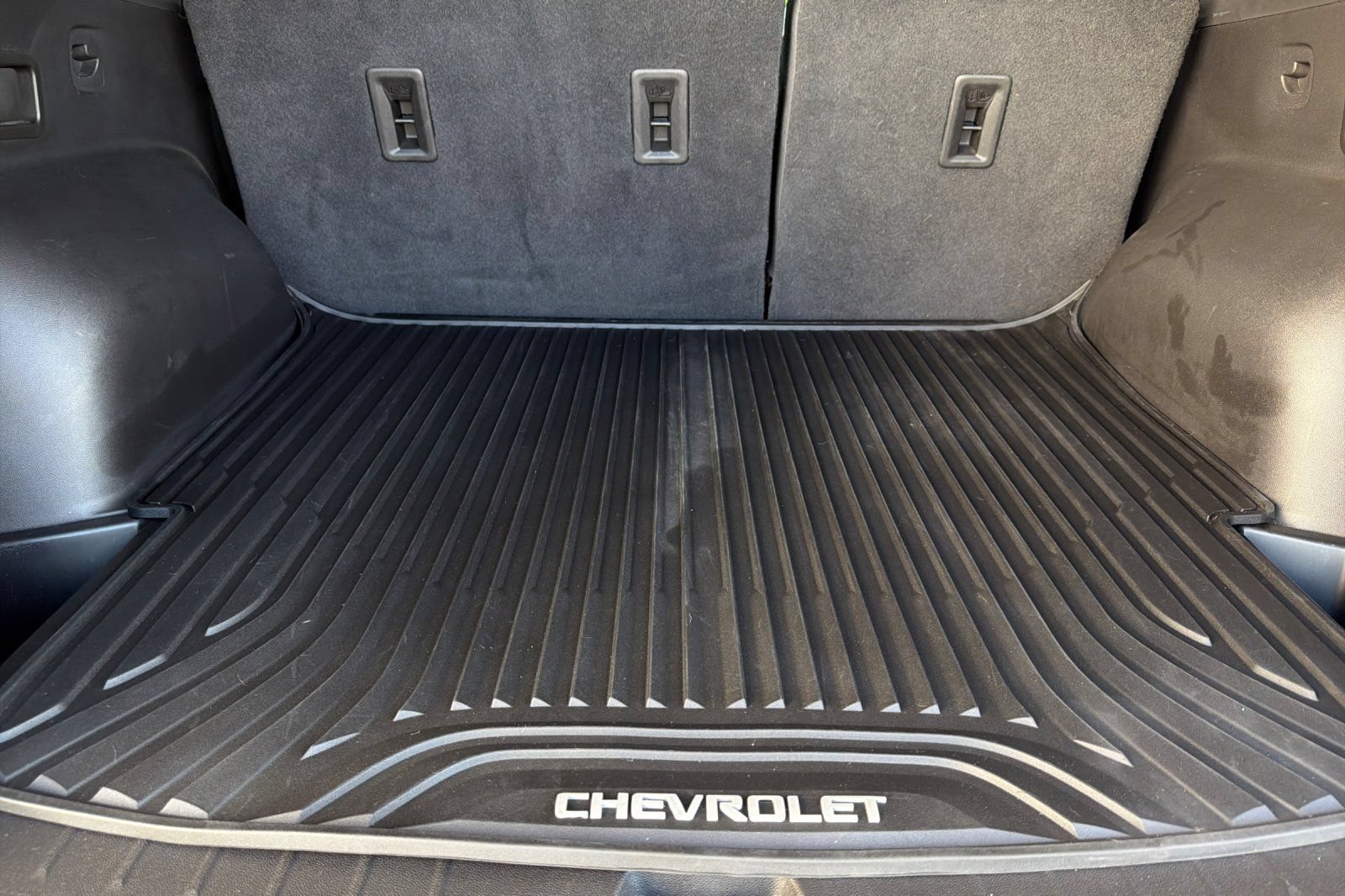 Used 2023 Chevrolet Blazer LT w/ Midnight/Sport Edition FWD image 17