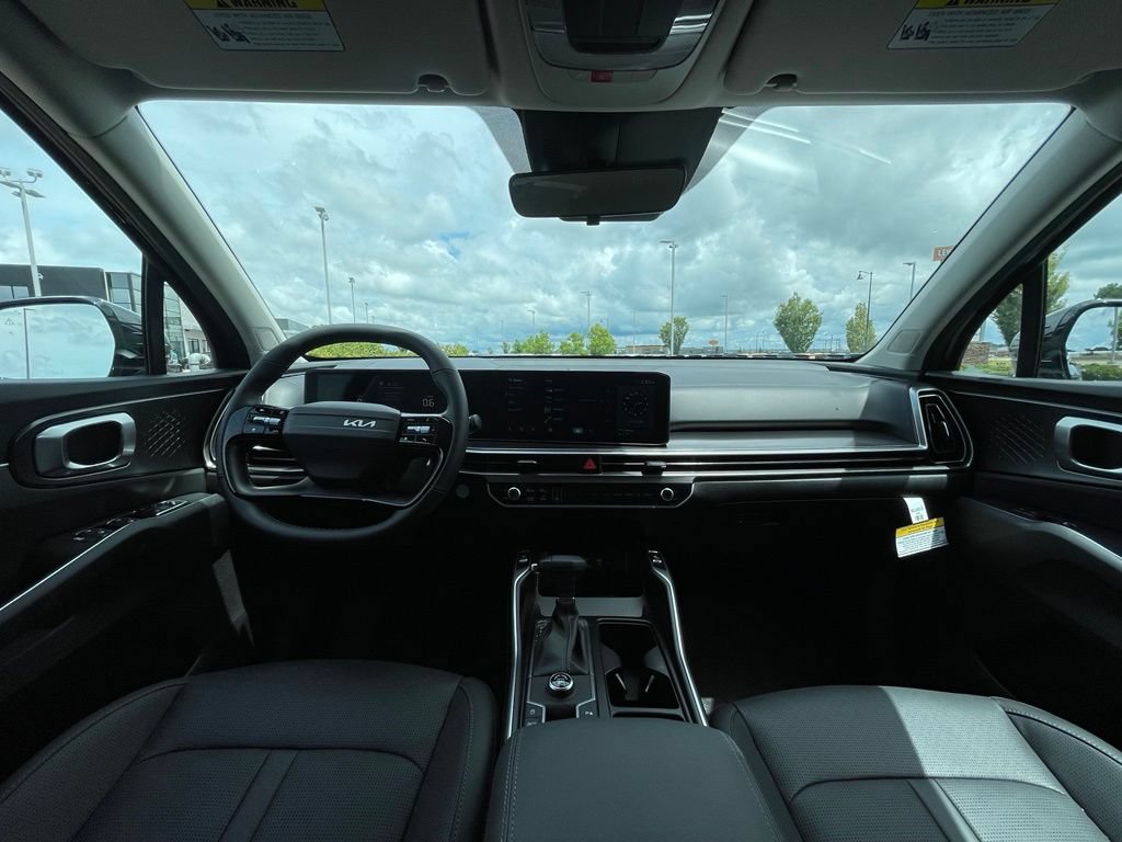 New 2026 Kia Sorento S FWD image 28