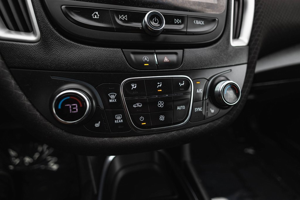 Used 2022 Chevrolet Malibu LT image 13