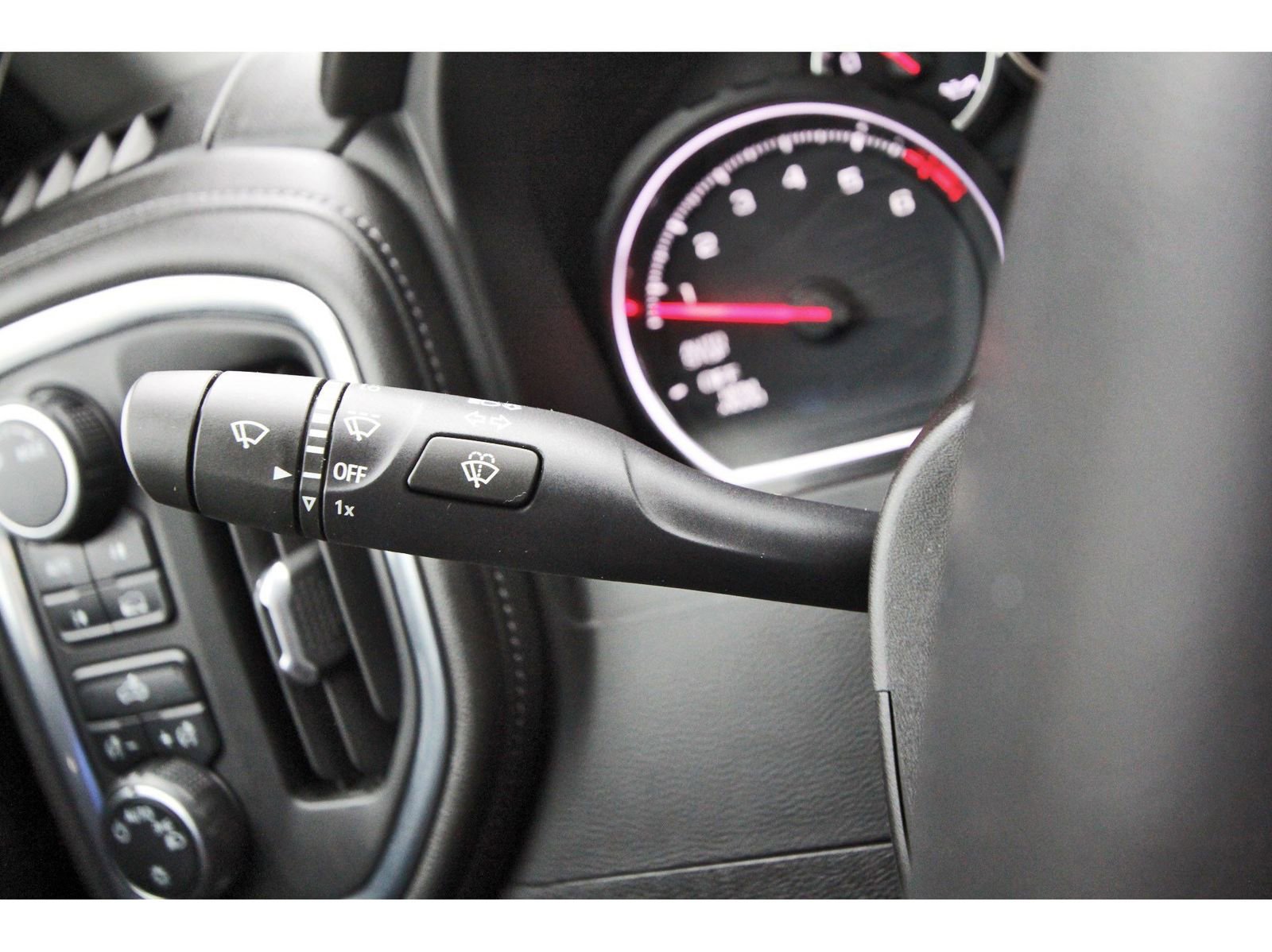 Used 2021 Chevrolet Silverado 1500 LT image 20