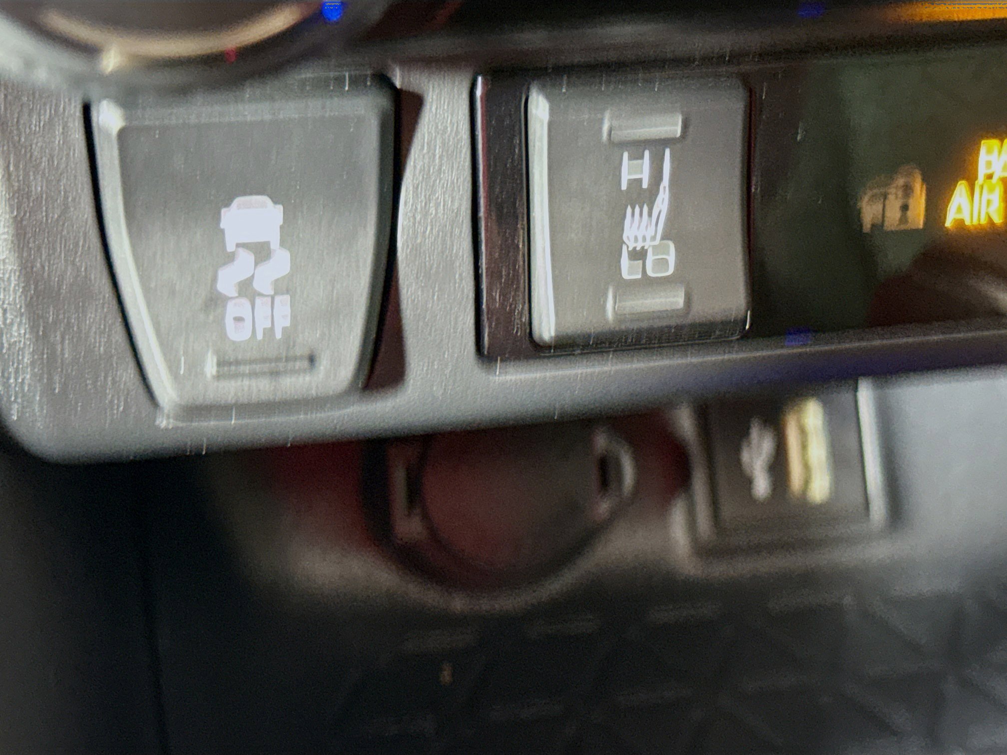 Certified 2025 Toyota RAV4 SE image 22