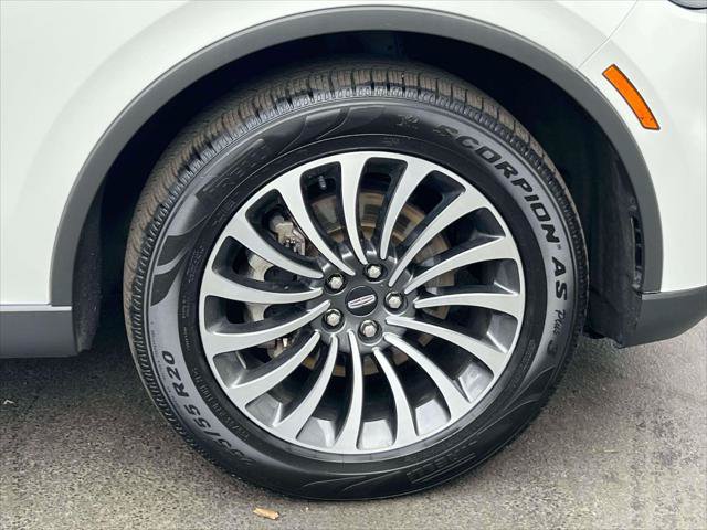 Used 2023 Lincoln Aviator AWD w/ Premium Package image 8