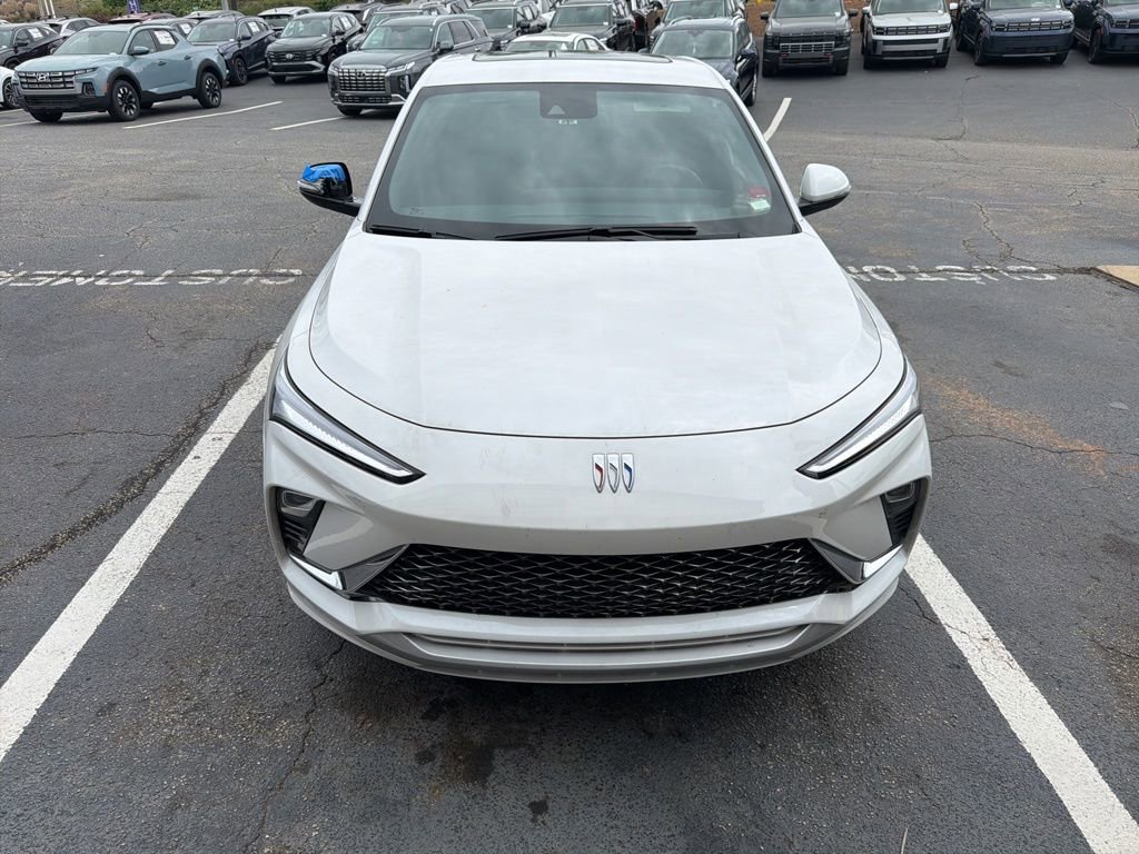 Used 2025 Buick Envista Avenir FWD image 1
