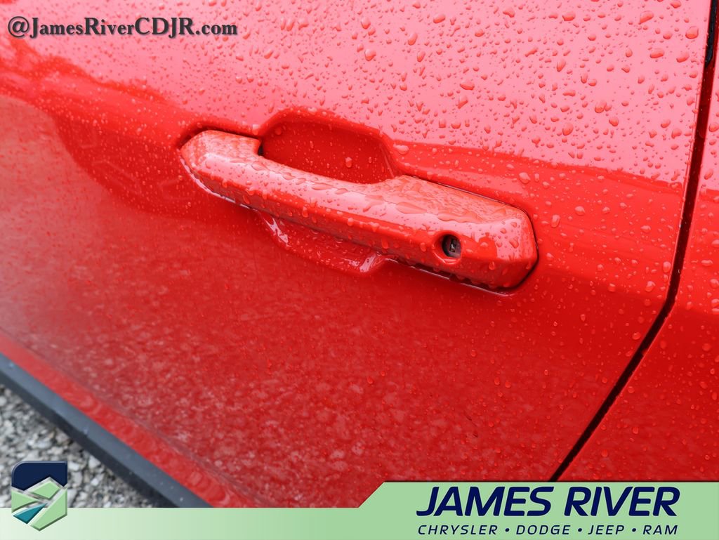 Used 2026 Ford Mustang Premium RWD image 19