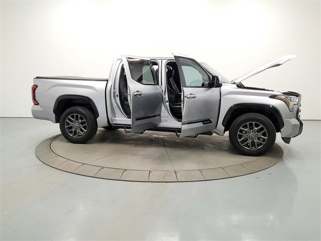 Used 2023 Toyota Tundra Platinum image 16