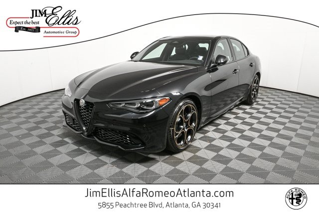 New 2025 Alfa Romeo Giulia w/ Driving Assist Package