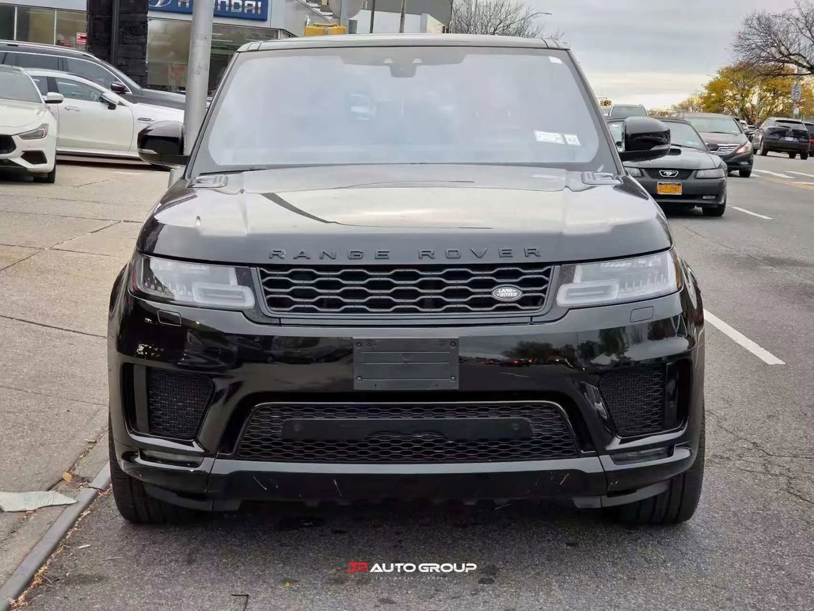 Used 2021 Land Rover Range Rover Sport HST image 3