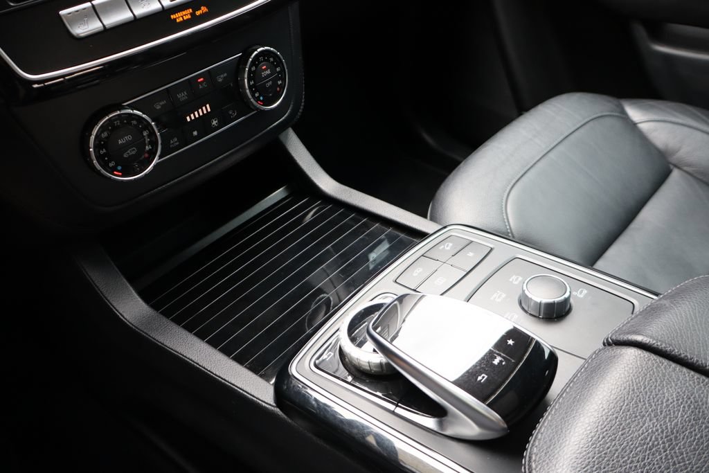 Used 2017 Mercedes-Benz GLE 43 AMG 4MATIC image 23