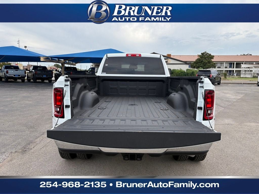 New 2026 RAM 3500 Tradesman w/ Chrome Appearance Group A AWD/4WD image 7