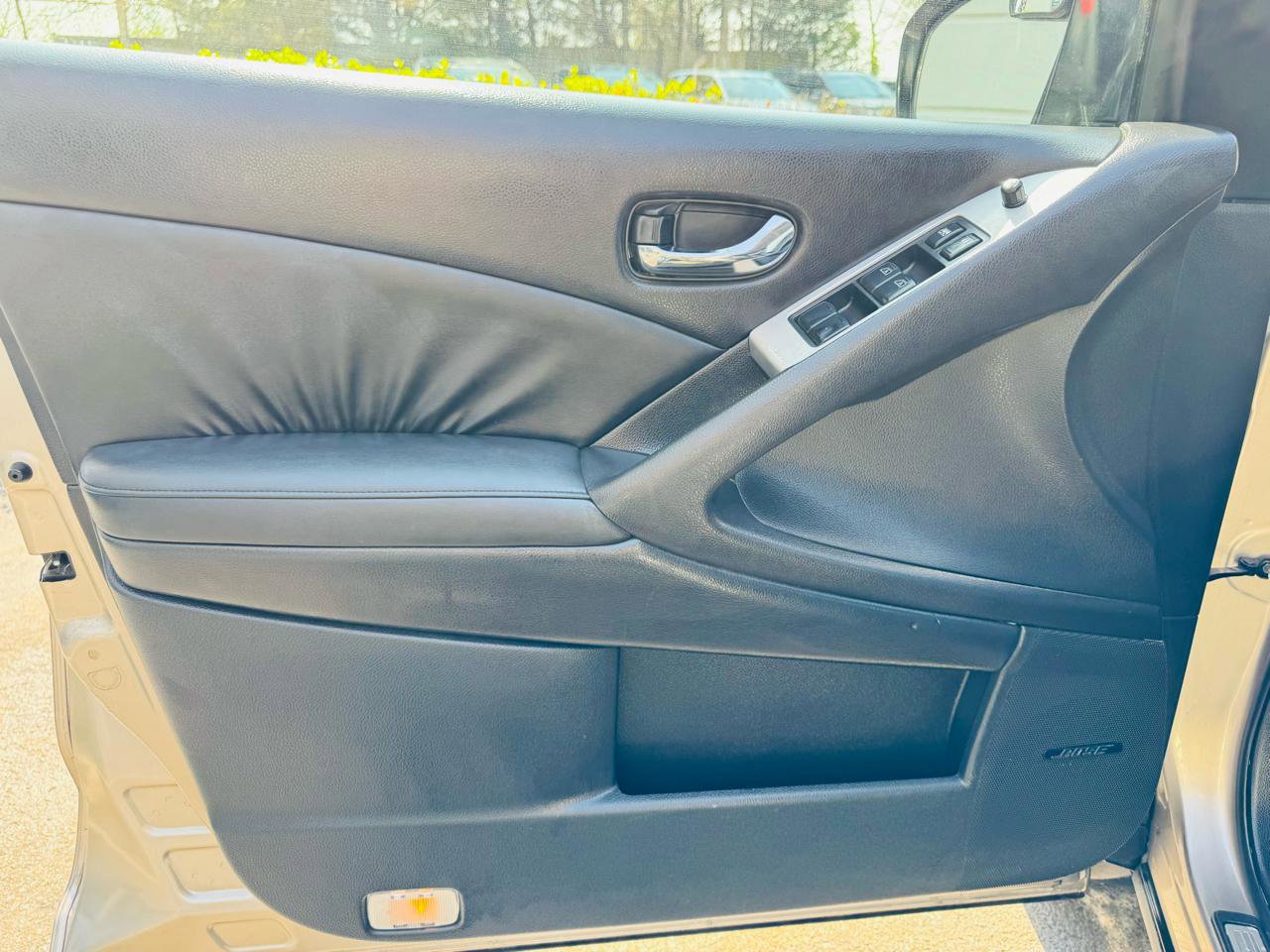 Used 2009 Nissan Murano SL w/ Technology Pkg image 11