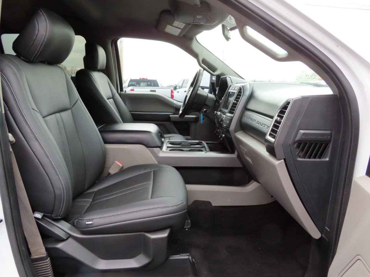 Used 2018 Ford F250 XLT w/ XLT Premium Package image 35