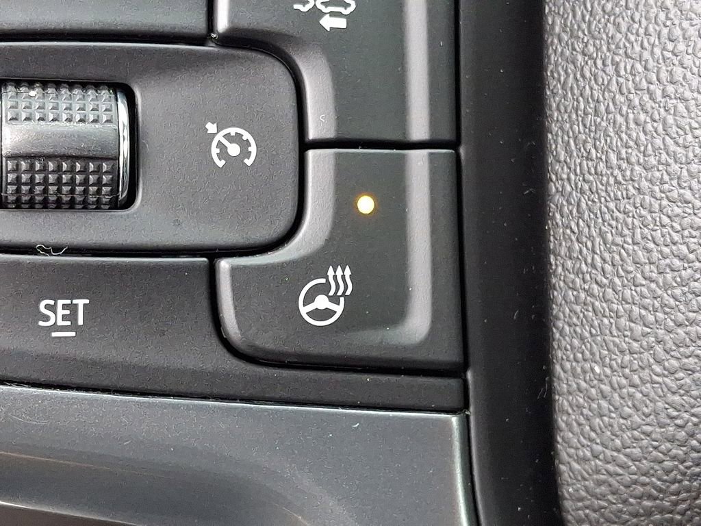 Used 2024 Chevrolet Tahoe Z71 w/ Luxury Package image 29