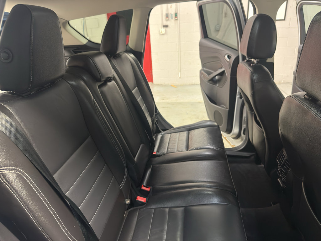 Used 2015 Ford Escape Titanium image 24