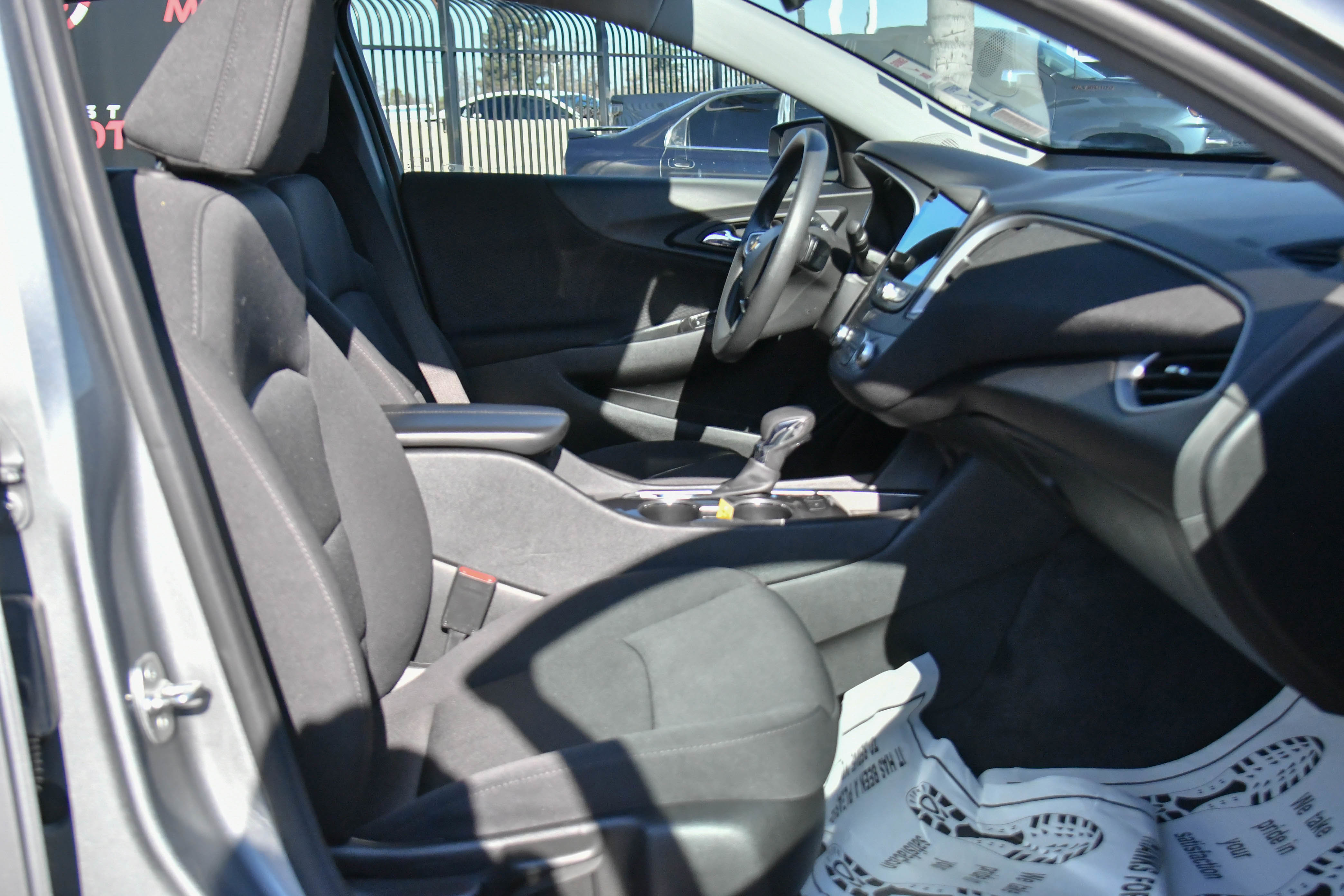 Used 2024 Chevrolet Malibu LT image 41